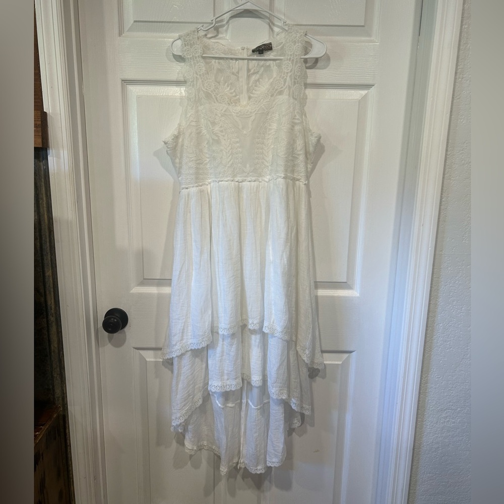 Boho Lace High-Low Dress in White